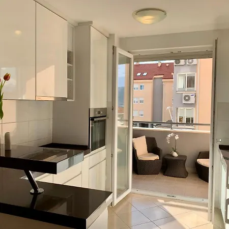 Apartment Sea Charm